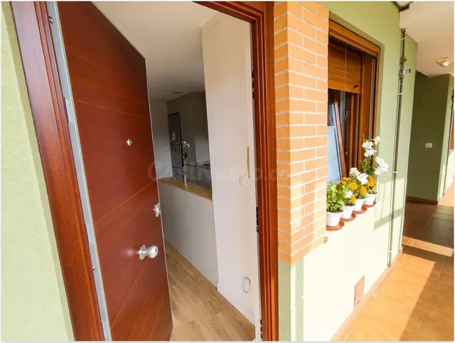 ¡LISTO PARA ENTRAR A VIVIR! AMPLIO Y LUMINOSO PISO EN DOS AL