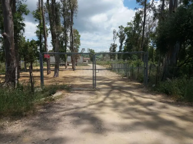 ¡Oportunidad Única: Parcela en Los Barrios! - foto 3