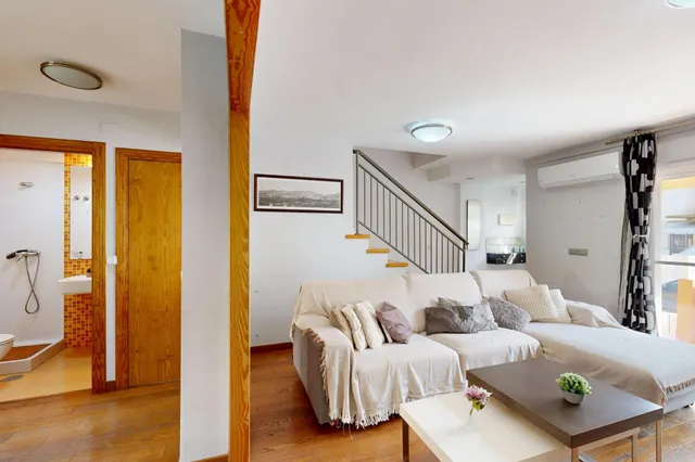 DUPLEX EN ROCHE — 16