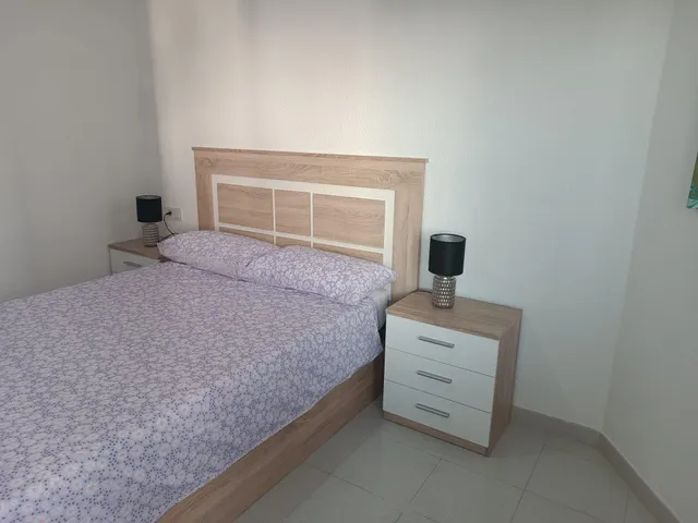 Apartamento en zona del Rincon de Loix. Reformado, 3 dormitorios, parking y piscina comunitaria. — 17