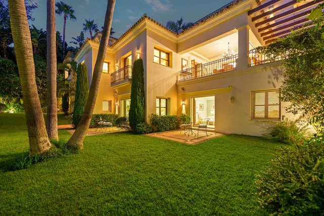 Chalet 6 habitaciones 712m² en venta - Marbella — 38