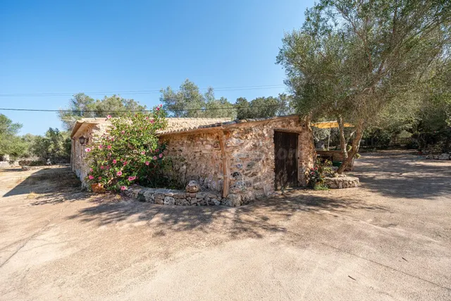 Villa de campo con piscina privada y casa de invitados . — 34