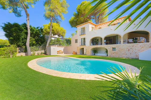 Casa Xaloc. Diseño exclusivo que la distingue en todo Jávea — 47