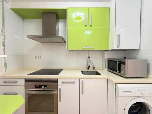 Apartamento 2 habitaciones 54m² en venta - Paseo maritimo — 28