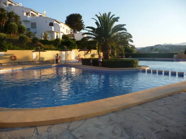 ✓Apartamento 1 habitación con Piscina en Villotel, Benitache