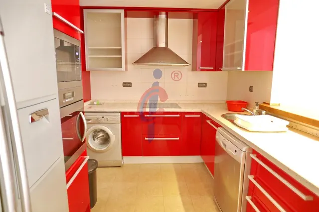 ESPACIOSA VIVIENDA EN EL CENTRO DE GUARDAMAR DEL SEGURA — 3