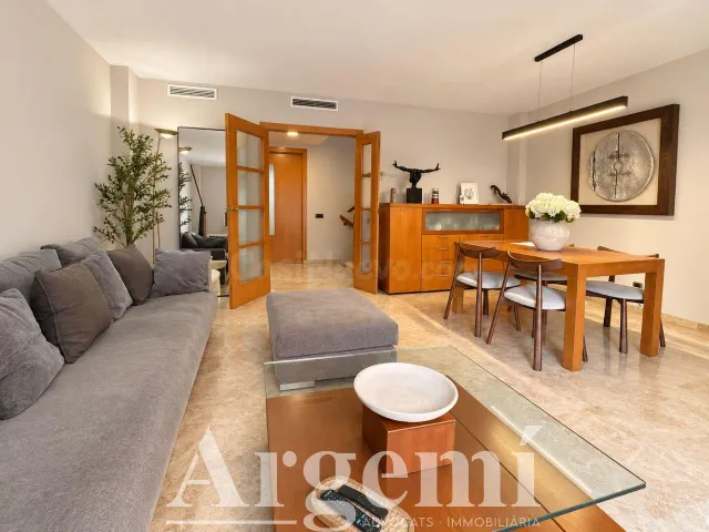 Casa adosada en venta en Montcada i Reixac - foto 5
