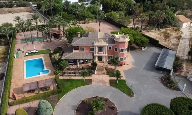 VILLA EN PERLETA ( ALICANTE ) — 19