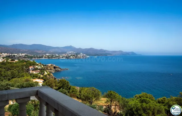 CASA EN PORT DE LA SELVA - foto 5