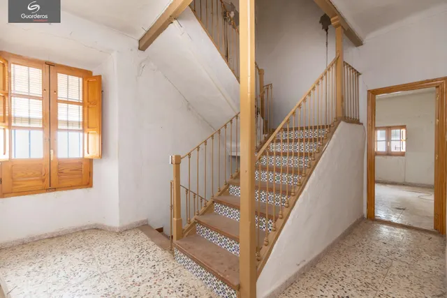 CASA PARA REFORMAR EN CAMPOTEJAR — 18