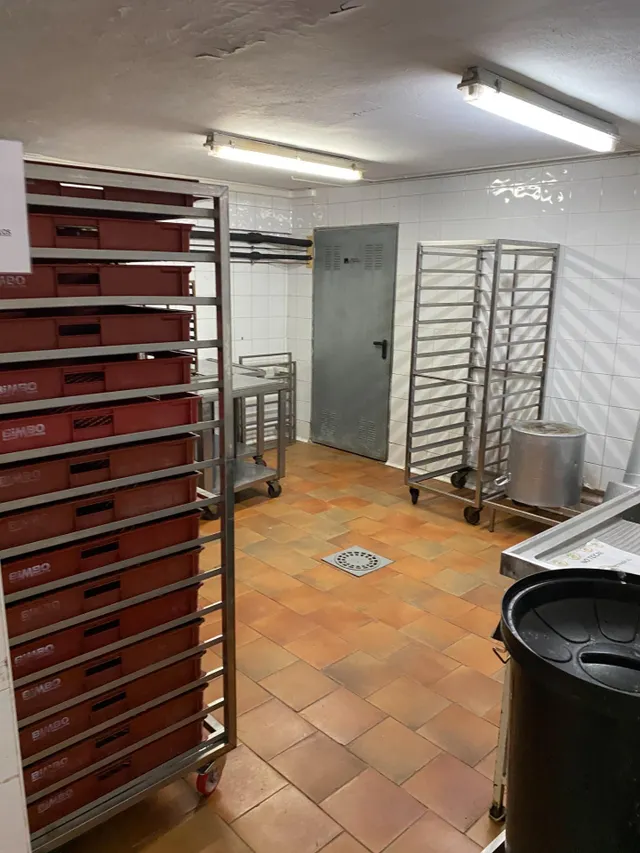 LOCAL COMERCIAL ALFAS DEL PI 320000E — 38