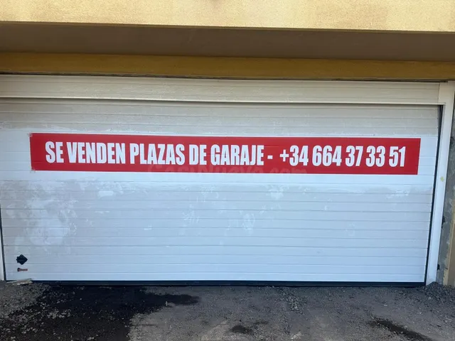 PLAZAS DE GARAJE EN EL MEDANO - foto 4