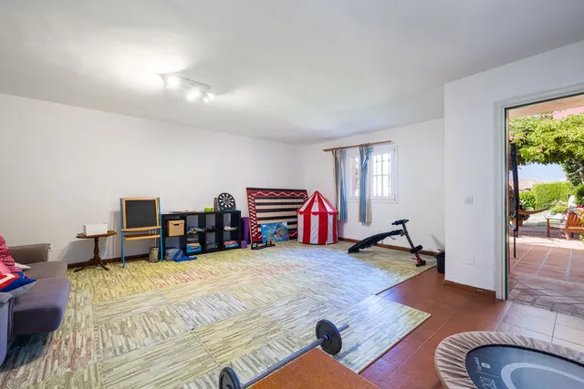 Chalet 8 habitaciones 888m² en venta - Centro — 33
