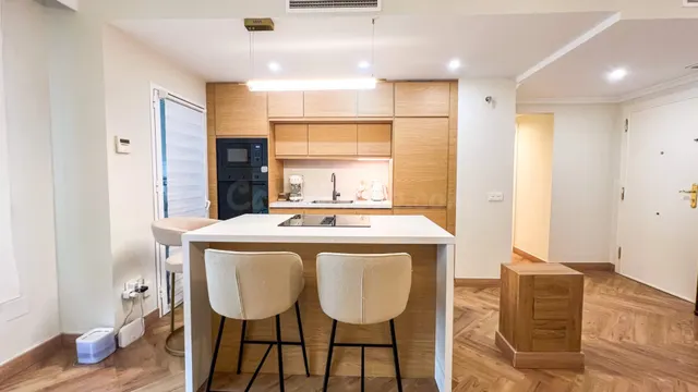 Piso reformado en La Dama de Noche, junto a Puerto Banús, Marbella — 12