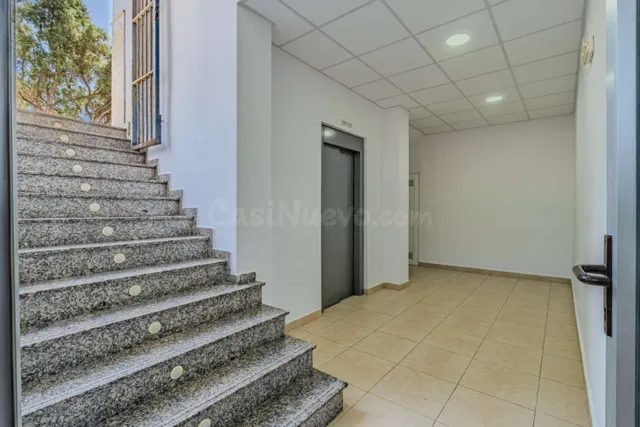 Local comercial 152m² en venta - Playa del Cura - foto 4