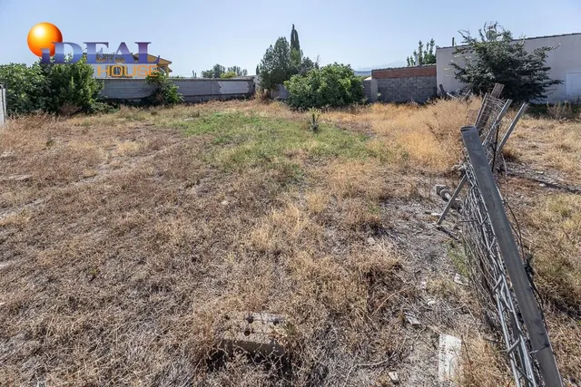 PARCELA RÚSTICA DE 478 M2 EN MARACENA — 3