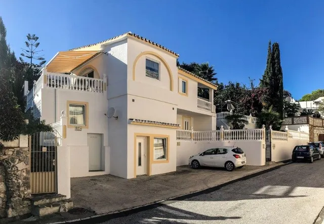 Villa reformada en zona baja de Torremuelle, Benalmádena — 27