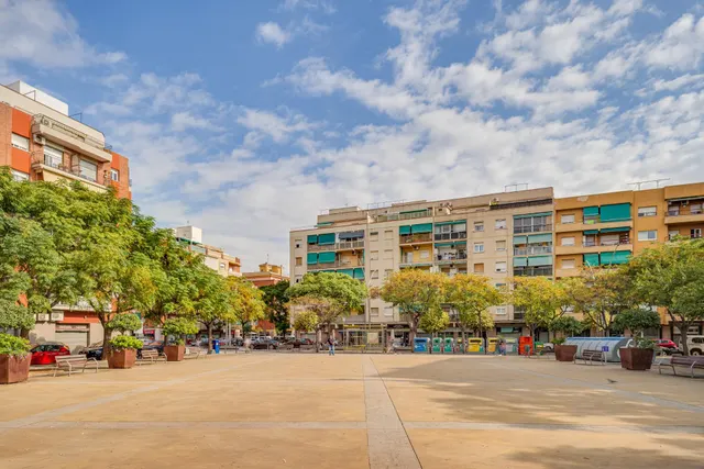 Espectacular piso, muy luminoso y listo para entrar a vivir en Prat de Llobregat!! — 38