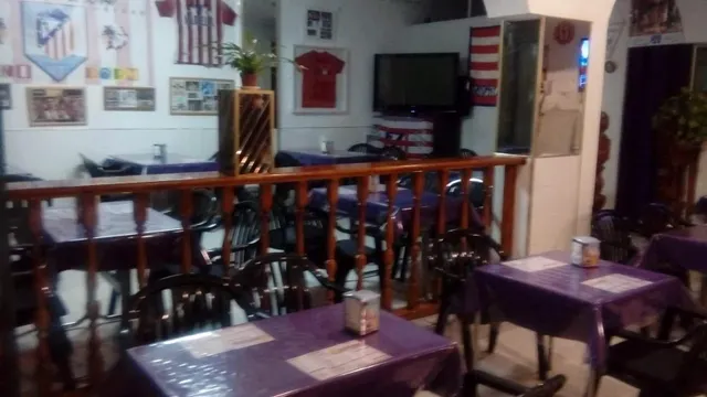Local comercial actualmente funciona como restaurante en zona Centro de Benidorm. — 7
