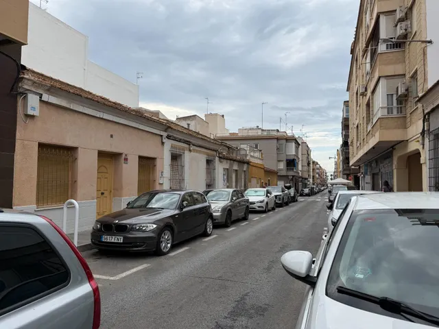 OPORTUNIDAD DE INVERSIÓN – 3 PLAZAS DE GARAJE EN EL CENTRO DE TORREVIEJA, A 500 M DEL PUERTO!!!! — 14