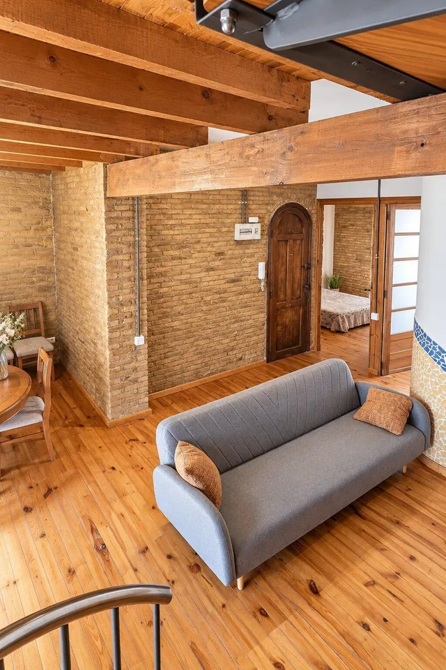 LOFT VILA BARBERÀ · DISEÑO, LUJO Y CARÁCTER EN EL CENTRO — 8