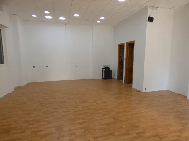 ++Local comercial en Alguazas zona CENTRO++ 50 m. de superficie,  esquina a 2 calle — 4