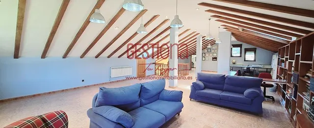 MAJESTUOSO CHALET INDEPENDIENTE EN OTERO. PONTEJOS. — 45