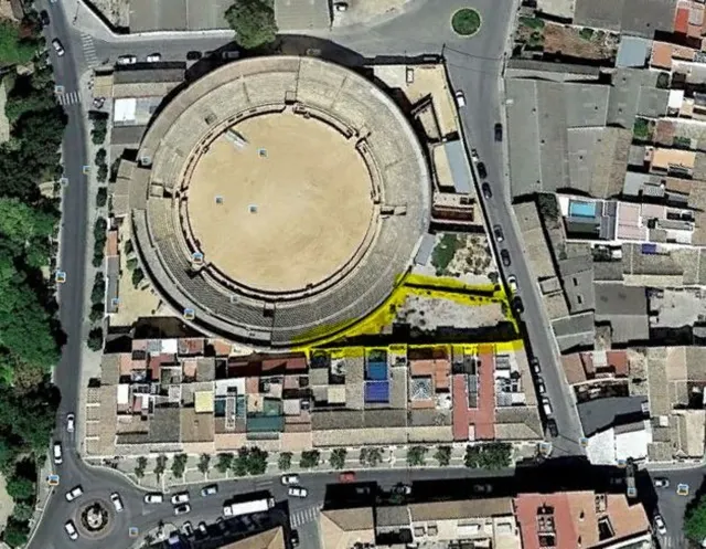 Parcela urbana junto plaza de toros de Osuna — 3
