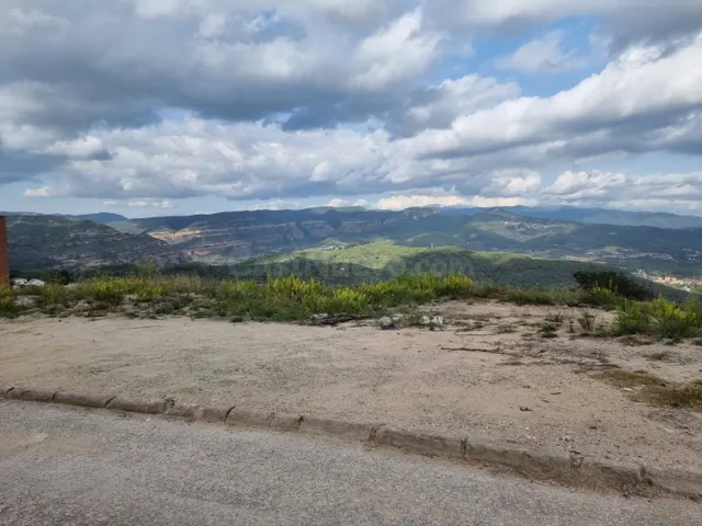 Parcela de 400 m2 para casa a 3 vientos. Vistas increibes y  - foto 2
