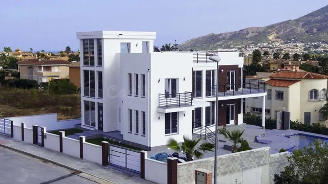 Villa 5 habitaciones 514m² en venta - Alfaz del PI Pueblo-Ur