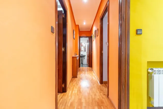 Casas, nave y fincas en venta en Caborana (aller) — 27