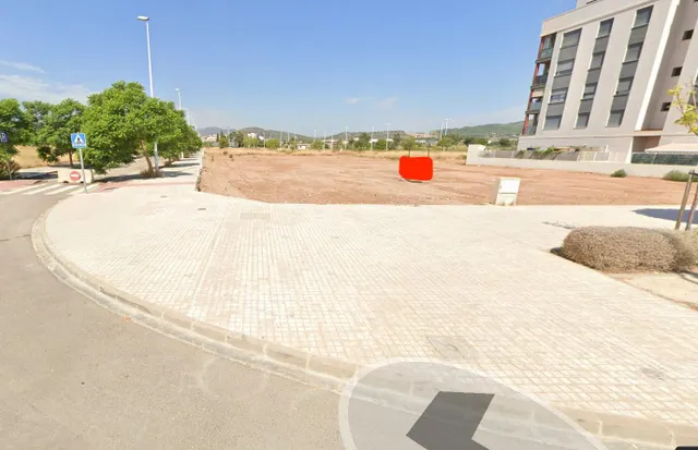 SOLAR PARA PROMOVER 65 VIVIENDAS EN SAGUNTO FUSION CON ESTUDIO ECONOMICO — 2
