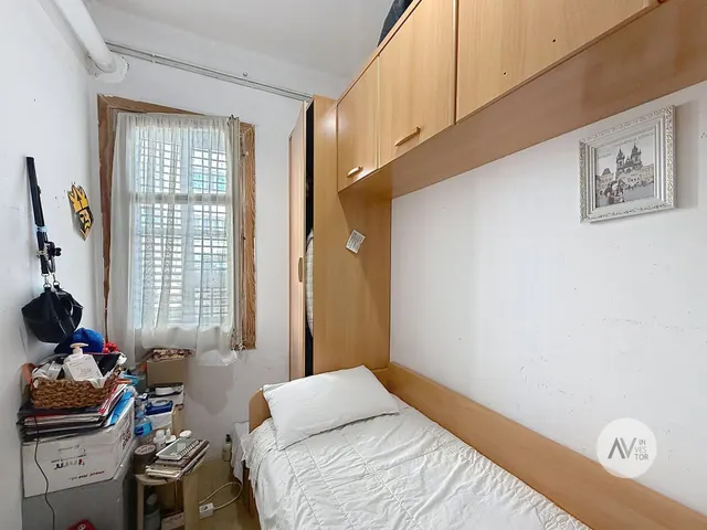 Amplio Piso en Sant Gervasi - La Bonanova, Ideal para Reformar — 36