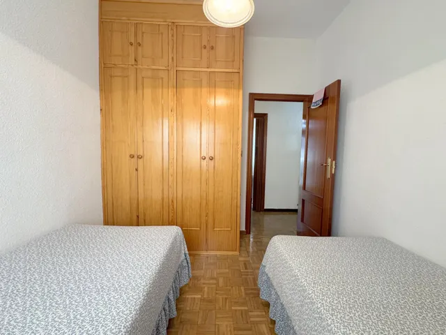 Oportunidad piso zona San Antonio, Ávila — 23