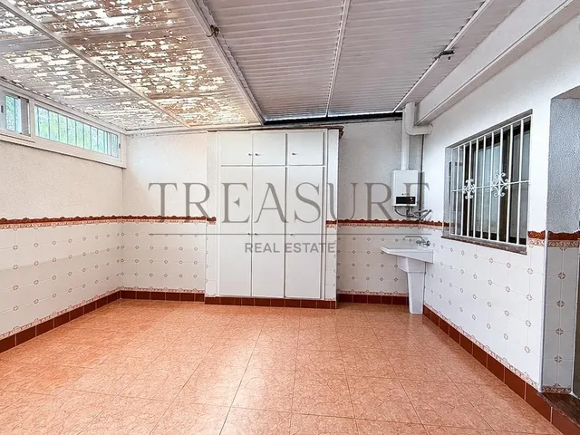 Chalet pareado reformado con garaje y cuatro dormitorios en Cabezo de Torres — 37