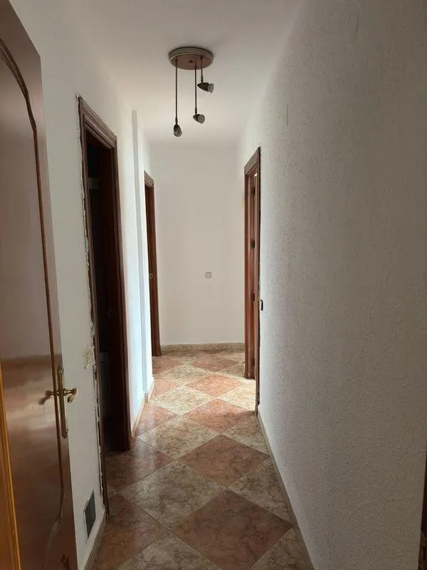 Amplio piso 105 m2 — 17