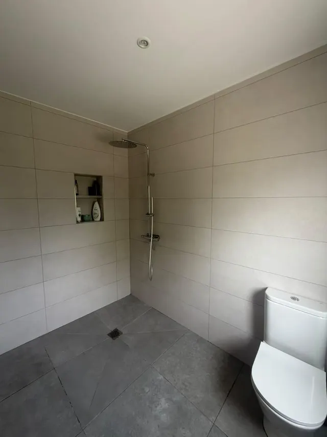 GRAN CHALET EN LOS BALCONES TORREVIEJA: 4 HAB, 2 BAÑO — 7