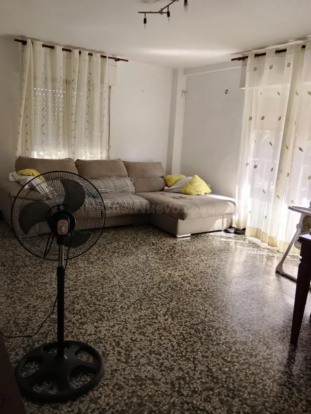 VIVIENDA EN SEGUNDA PLANTA ! - foto 5