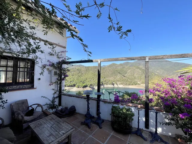 Chalet 3 habitaciones 222m² en venta - Istan pueblo — 47