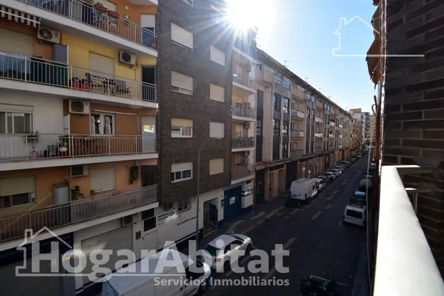 ¡REFORMADO A ESTRENAR! IMPECABLE, AMPLIO Y EXTERIOR CON BALCÓN — 12