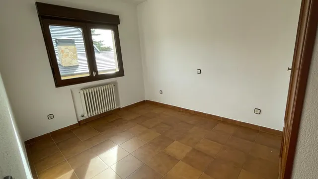 Cómodo chalet independiente en Becerril de la Sierra — 25