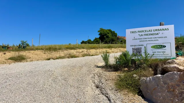 PARCELA EDIFICABLE EN FRESNEDO — FINCA 1 DE 3 | DIVISIÓN HOR - foto 4