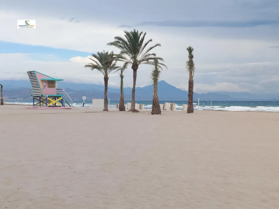 Piso en venta en la playa de san juan