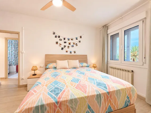 Piso de 150 m2 construidos con 5 habitaciones y parking – Tarragona — 12