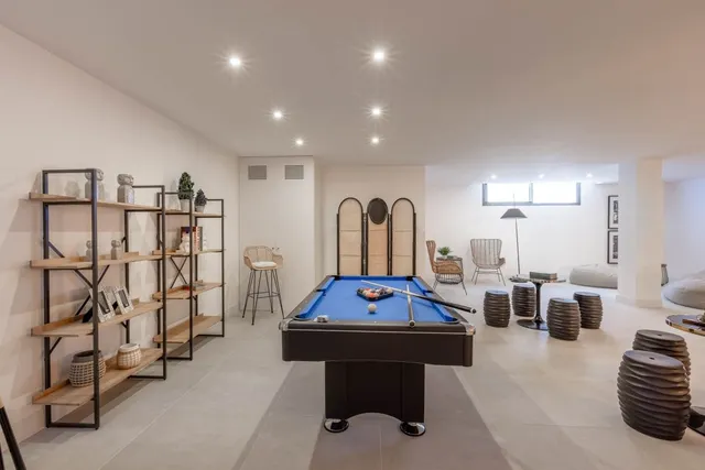 Complejo urbanístico de lujo en Cabopino (Costa del Sol). — 15