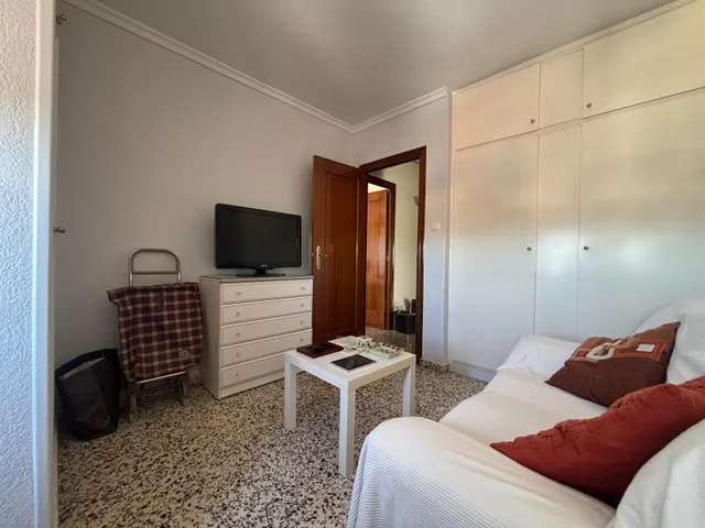 Se vende piso amplio y luminoso en el centro — 17