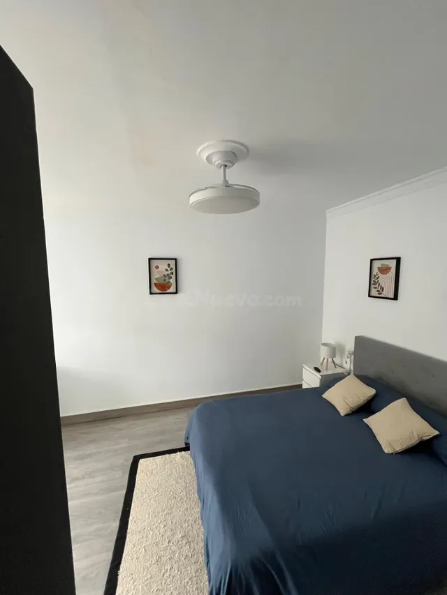 Amplia Habitación Reformada en Ourense - Zona O Vinteún - - foto 2