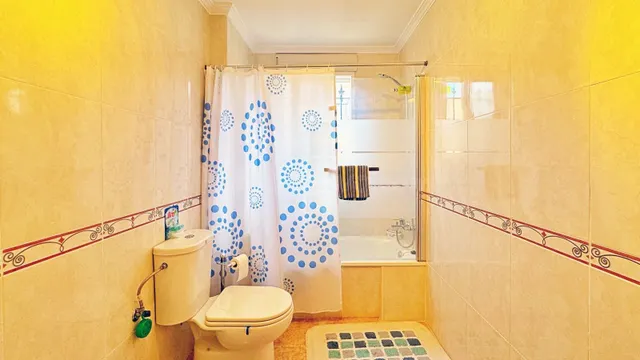 ADOSADO DE 3 DORMITORIO Y 2 BAÑOS EN ORIHUELA COSTA (ZONA LOS DOLSES) — 32