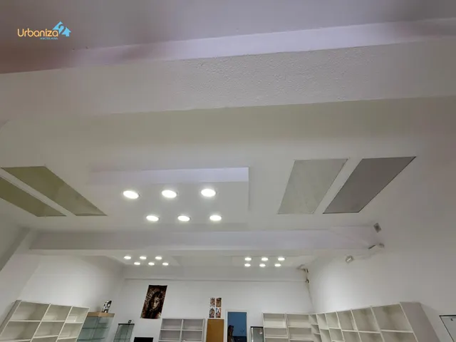 Local comercial en el centro de Badajoz — 18