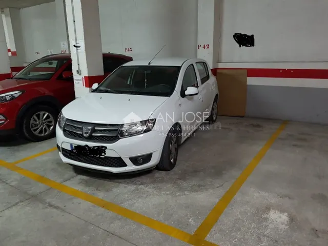 AMPLIA PLAZA DE GARAJE EN LA ZONA DE LA NIA - ASPE
